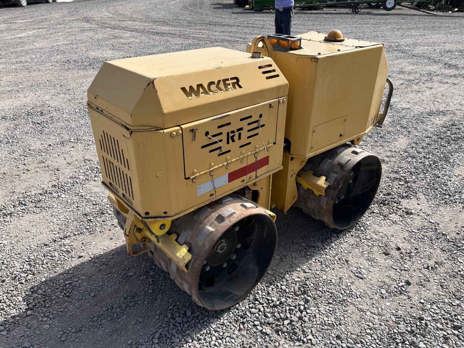 WACKER RT820